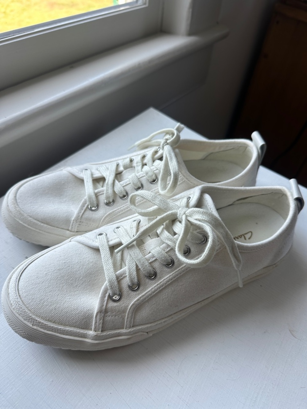 White Canvas Low-Top Sneakers